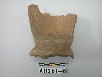 藏品(細砂陶器底部)的圖片